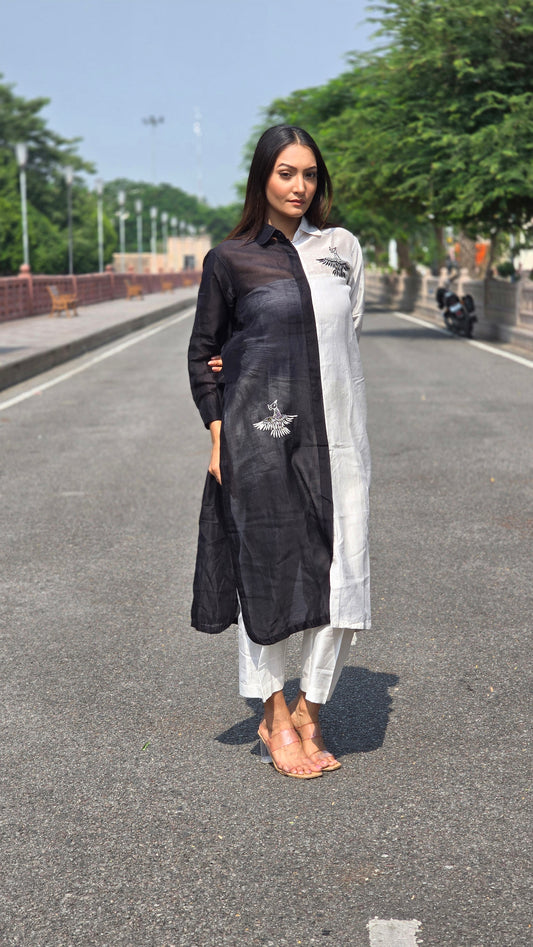 BLACK & WHITE EAGLE EMBROIDERED SHIRT DRESS